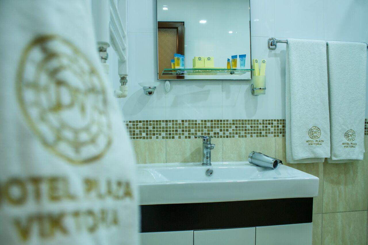 Hotel Plaza Viktoria 기우므리 외부 사진